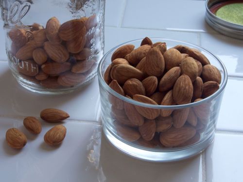 Picture of Crispy Almonds