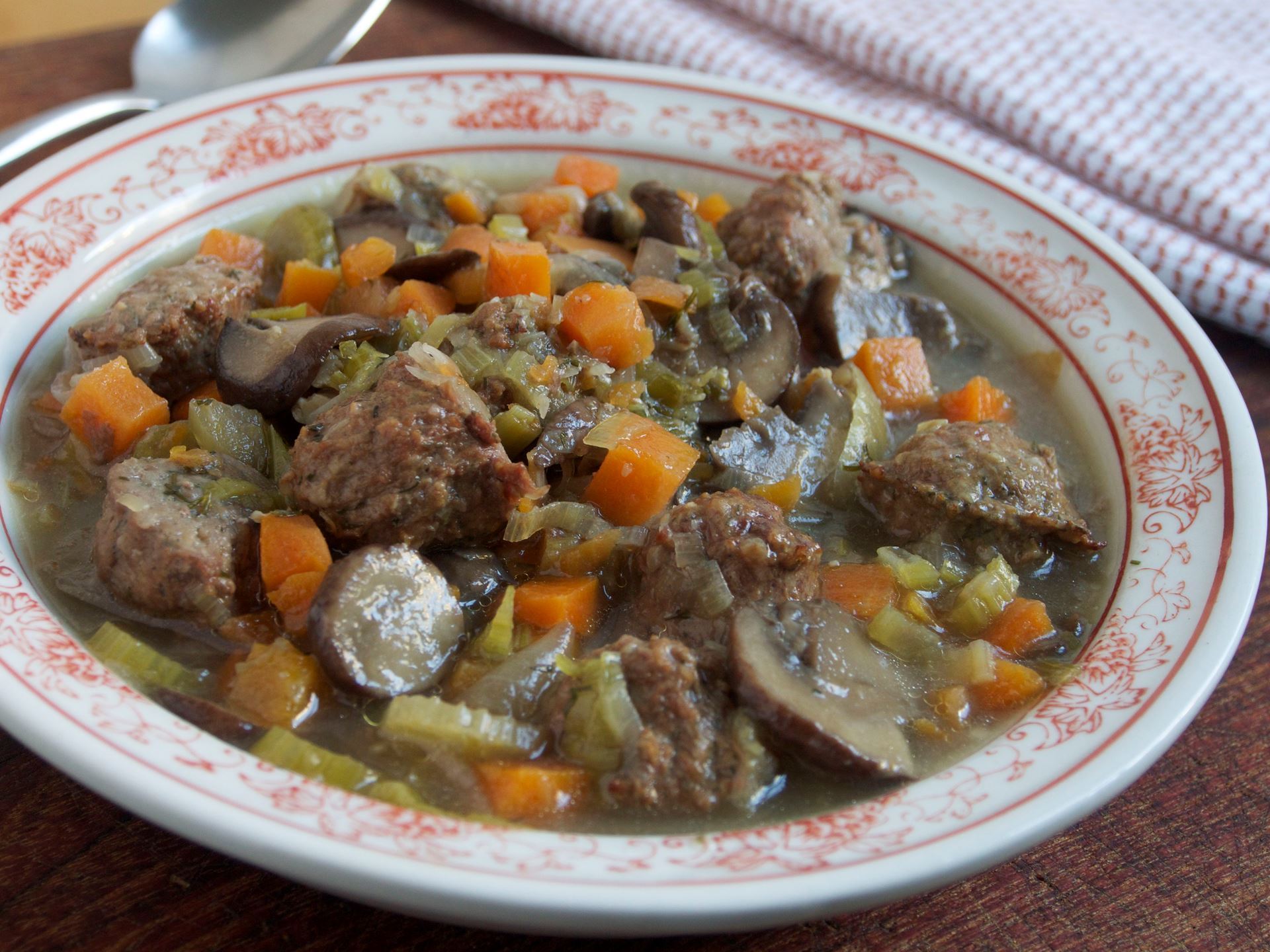 Picture of Frozen -- Vegetable-Mushroom Soup with Beef Polpettini -- 22 oz