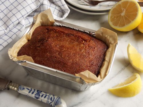 Picture of Lemon Poppyseed Cake