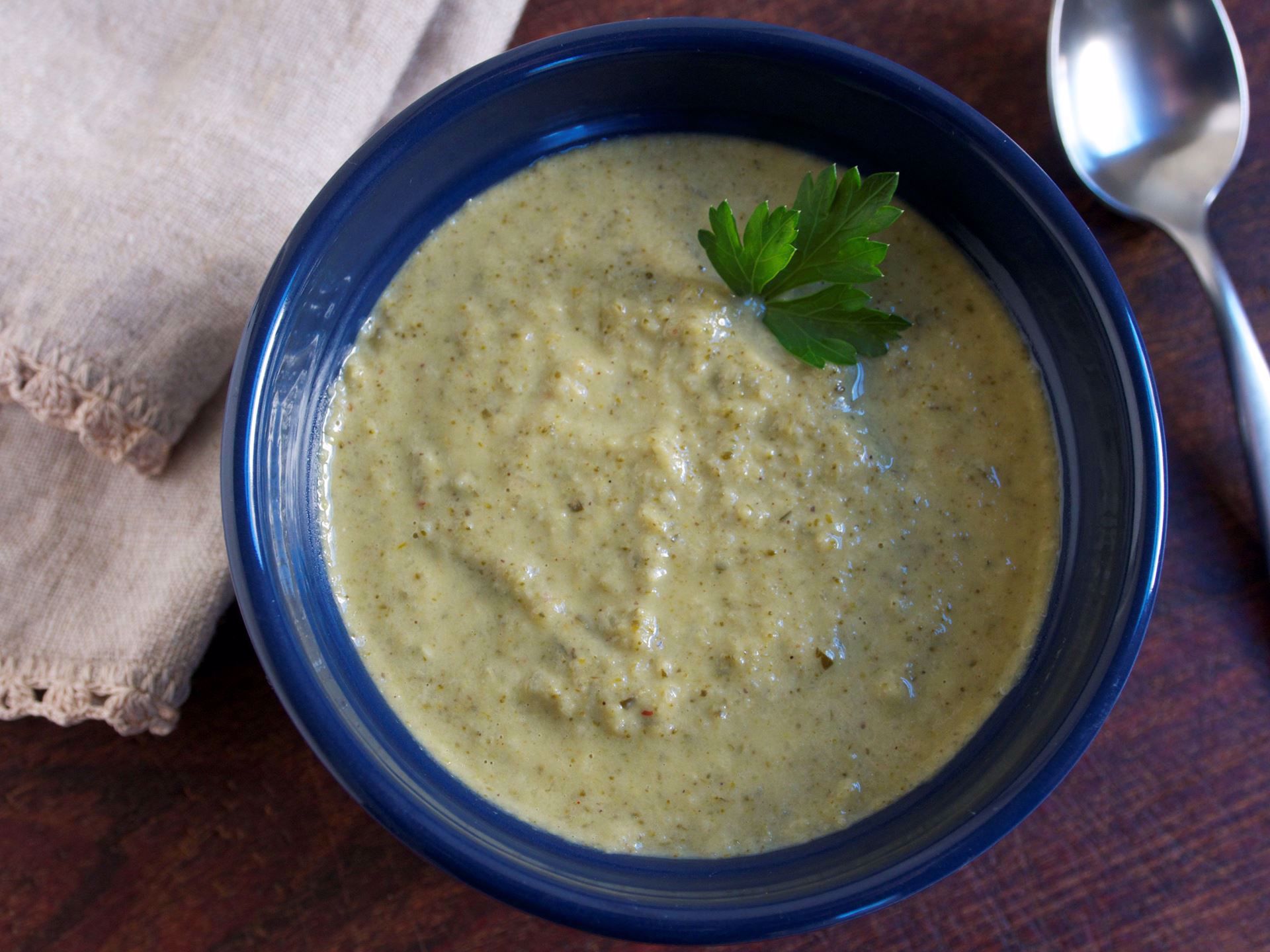 Picture of Creamy Broccoli Soup (Vegan) -- 22 oz