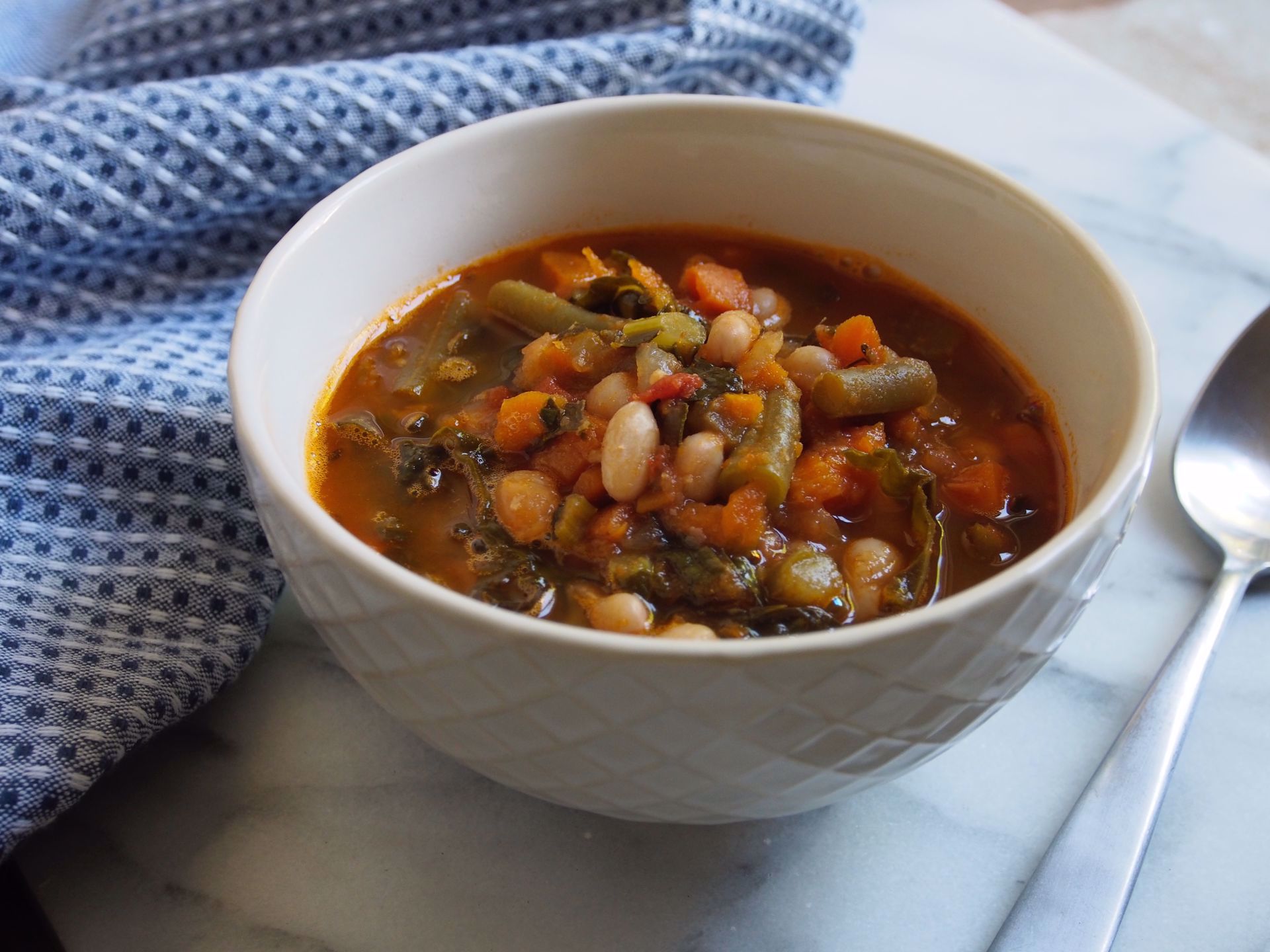 Picture of Frozen -- Vegetables Are the Star of This Minestrone (Vegan) -- 22 OZ