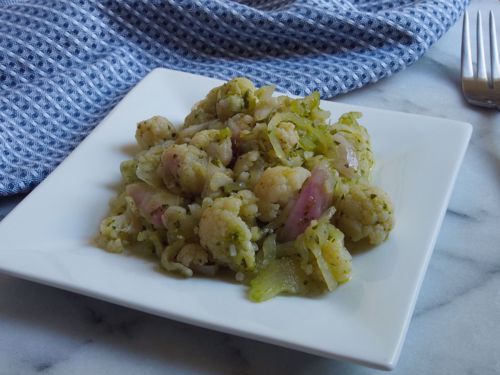 Picture of Steamed Cauliflower Salad with Herb Vinaigrette (PINT)