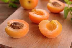 Picture of Apricot Crumble (17 oz by weight in small tin)