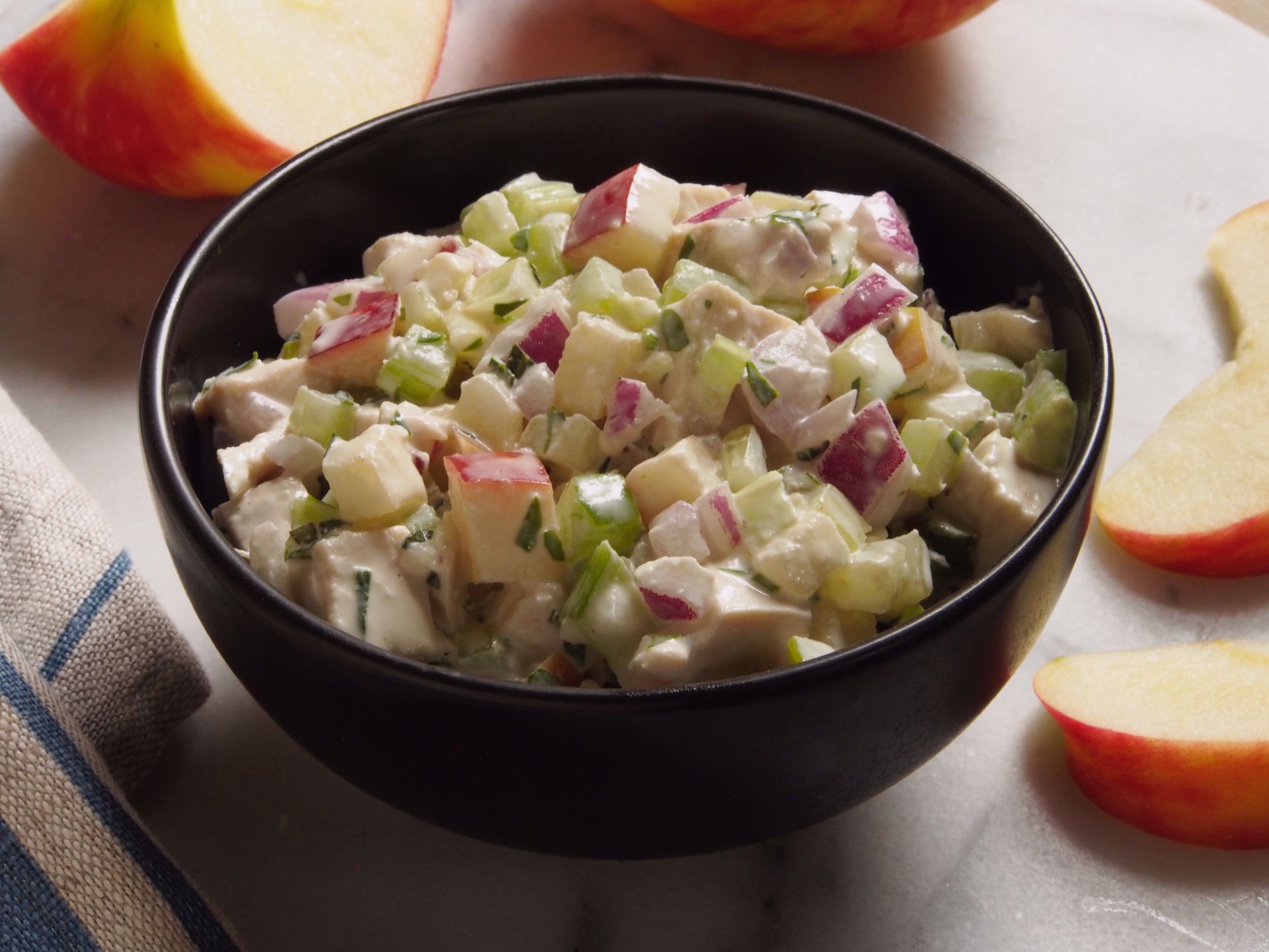Picture of Tarragon Apple Chicken Salad -- 16 oz