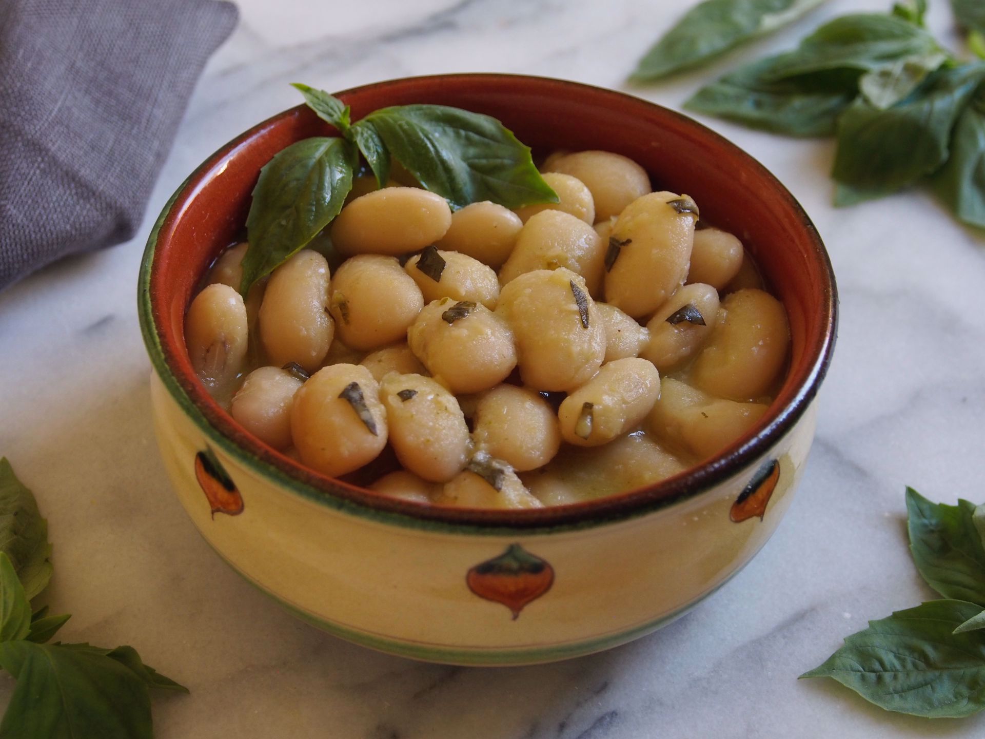 Picture of Butter Beans with Basil and Olive Oil -- 16 oz